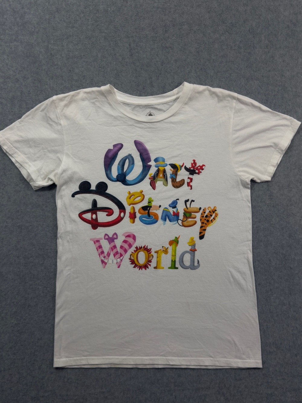 Disney Walt Disney World Character Letter Graphic T Shirt Size Small